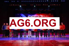 史上最离谱的单杀！鸡哥这敢上去骚？被一Q带走，自己都被气笑！